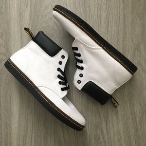 Dr Marten canvas